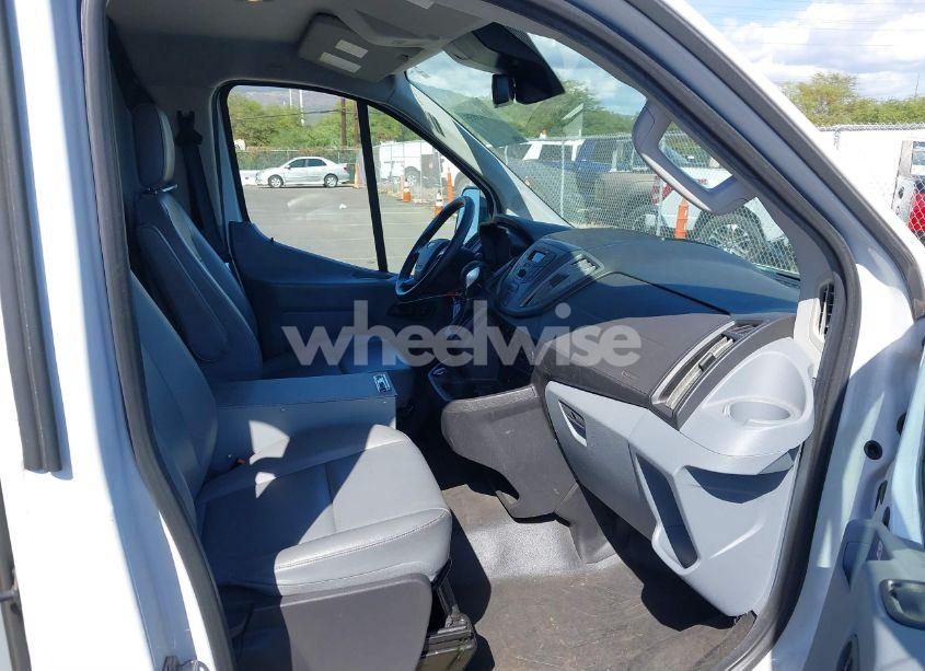 Photo 5 of 2019 Ford Transit-250 (VIN 1FTYR1YMXKKA24772)