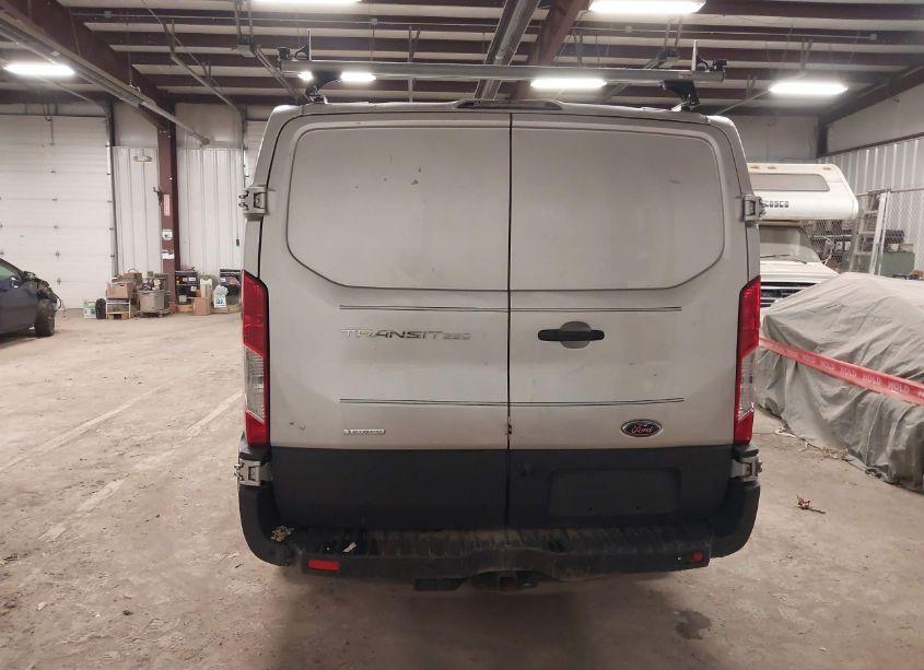 Photo 17 of 2017 Ford Transit-250 N/A (VIN 1FTYR1ZG1HKB27693)