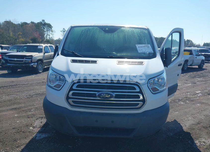 Photo 12 of 2016 Ford Transit-250 (VIN 1FTYR1ZM0GKB20559)