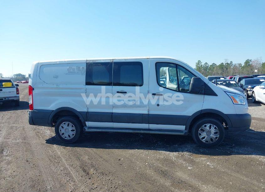 Photo 13 of 2016 Ford Transit-250 (VIN 1FTYR1ZM0GKB20559)