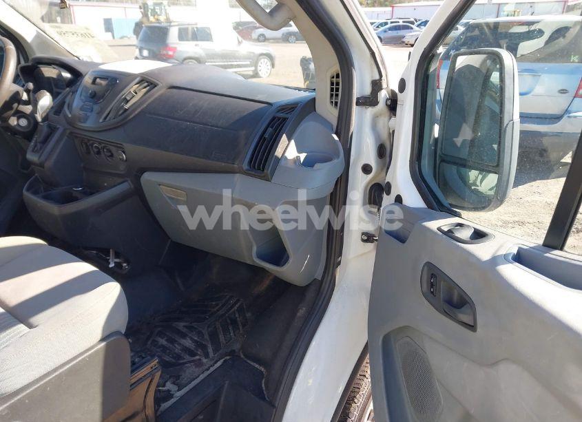 Photo 5 of 2016 Ford Transit-250 (VIN 1FTYR1ZM0GKB20559)