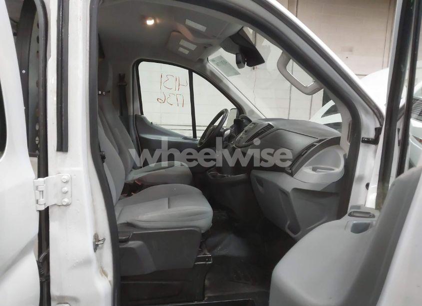 Photo 5 of 2016 Ford Transit-250 (VIN 1FTYR1ZM1GKA87491)