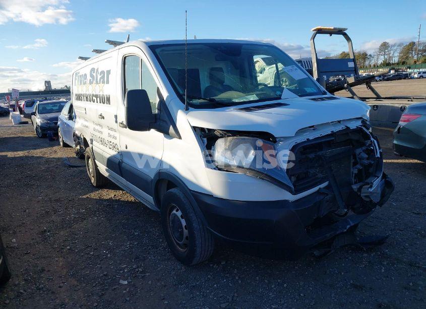 2018 Ford Transit-250 (VIN 1FTYR1ZM1JKA20543) main photo