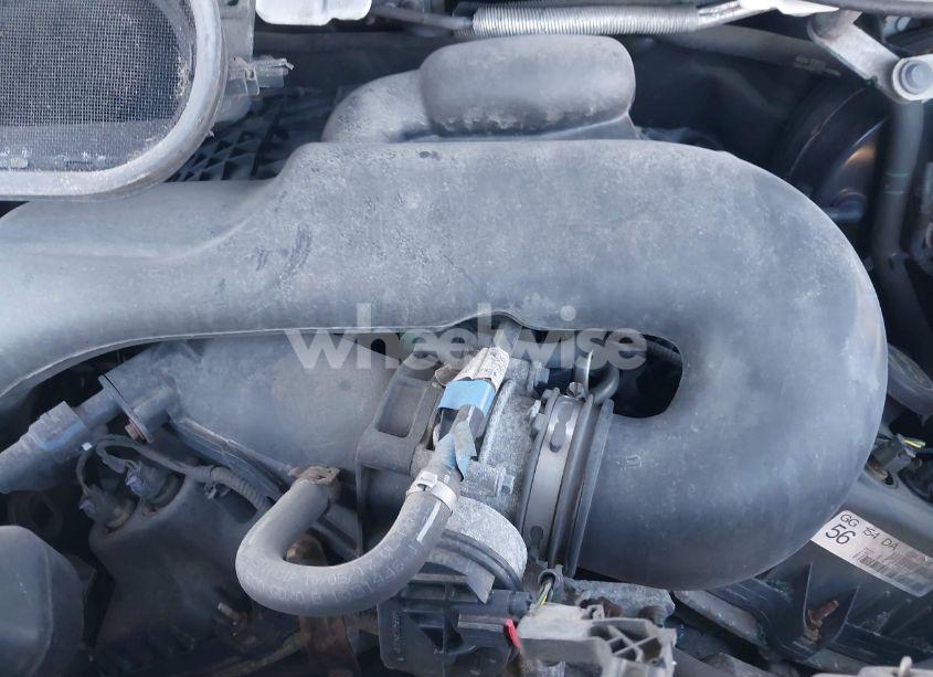 Photo 10 of 2018 Ford Transit-250 (VIN 1FTYR1ZM1JKA20543)