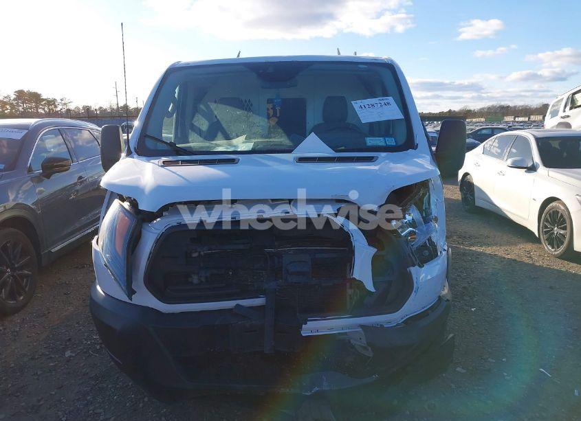Photo 12 of 2018 Ford Transit-250 (VIN 1FTYR1ZM1JKA20543)