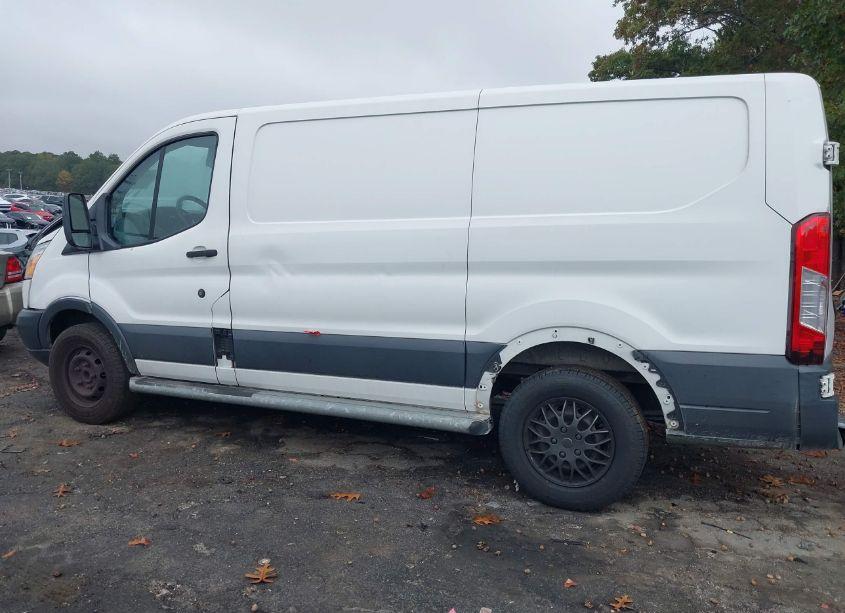 Photo 14 of 2018 Ford Transit-250 (VIN 1FTYR1ZM1JKA64476)