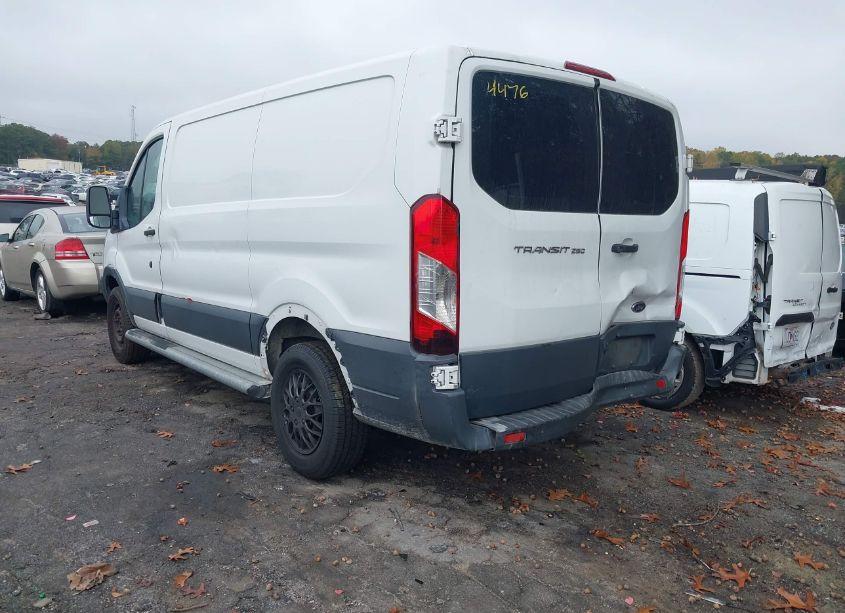 Photo 3 of 2018 Ford Transit-250 (VIN 1FTYR1ZM1JKA64476)
