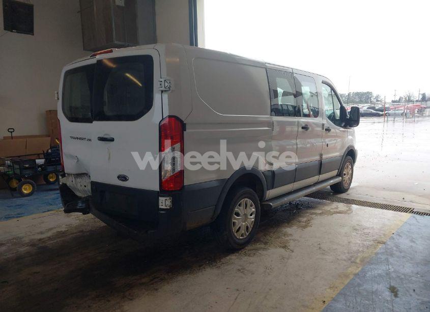Photo 4 of 2018 Ford Transit-250 (VIN 1FTYR1ZM2JKB17525)