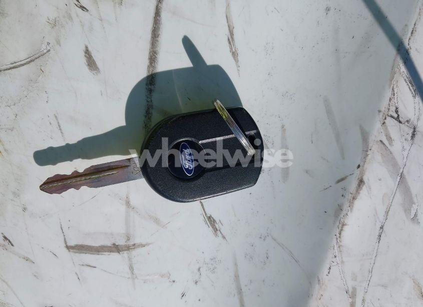 Photo 11 of 2018 Ford Transit-250 (VIN 1FTYR1ZM2JKB18075)