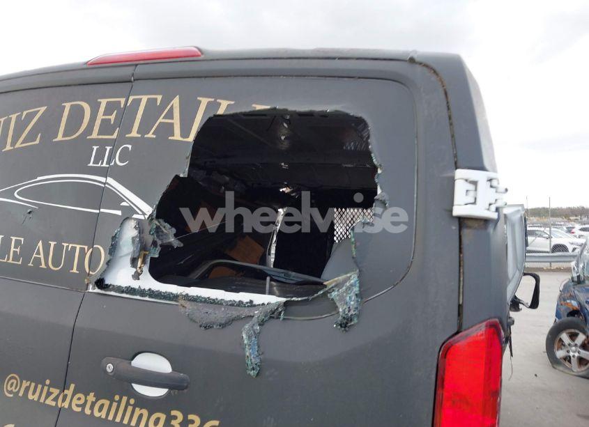 Photo 19 of 2018 Ford Transit-250 (VIN 1FTYR1ZM2JKB18075)