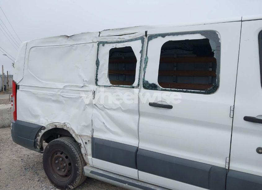 Photo 6 of 2016 Ford Transit-250 (VIN 1FTYR1ZM3GKB36643)