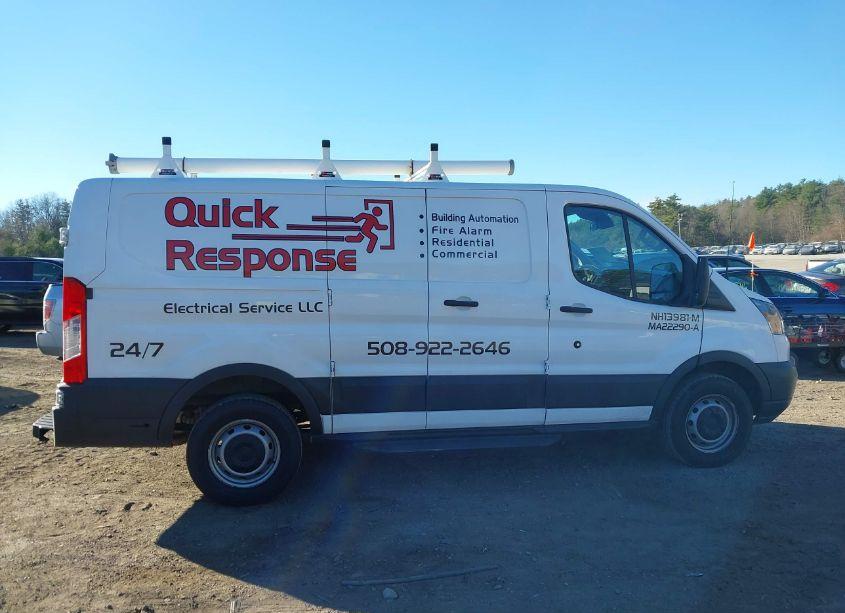 Photo 13 of 2017 Ford Transit-250 N/A (VIN 1FTYR1ZM3HKB30570)