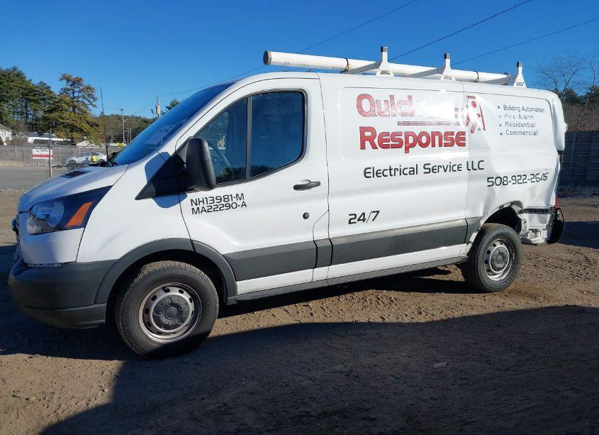 Photo 14 of 2017 Ford Transit-250 N/A (VIN 1FTYR1ZM3HKB30570)