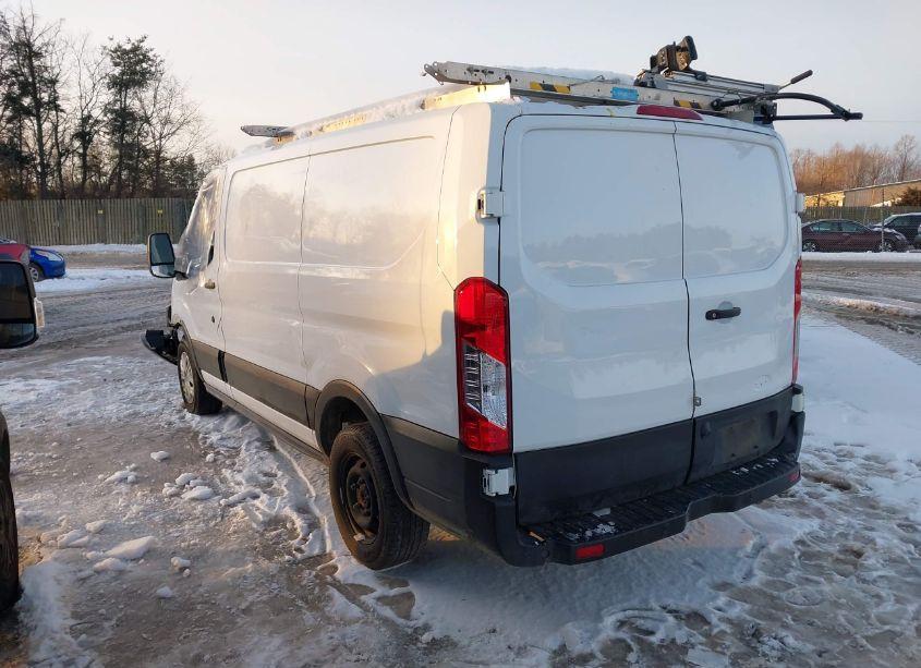 Photo 3 of 2019 Ford Transit-250 (VIN 1FTYR1ZM4KKA91494)