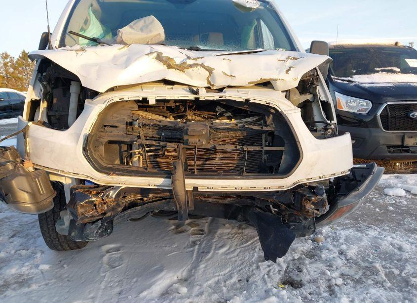 Photo 6 of 2019 Ford Transit-250 (VIN 1FTYR1ZM4KKA91494)