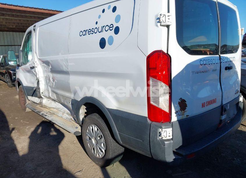 Photo 3 of 2018 Ford Transit-250 (VIN 1FTYR1ZM6JKA89034)