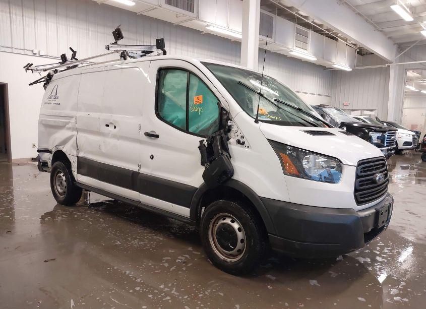 2017 Ford Transit-250 N/A (VIN 1FTYR1ZM7HKA35221) main photo