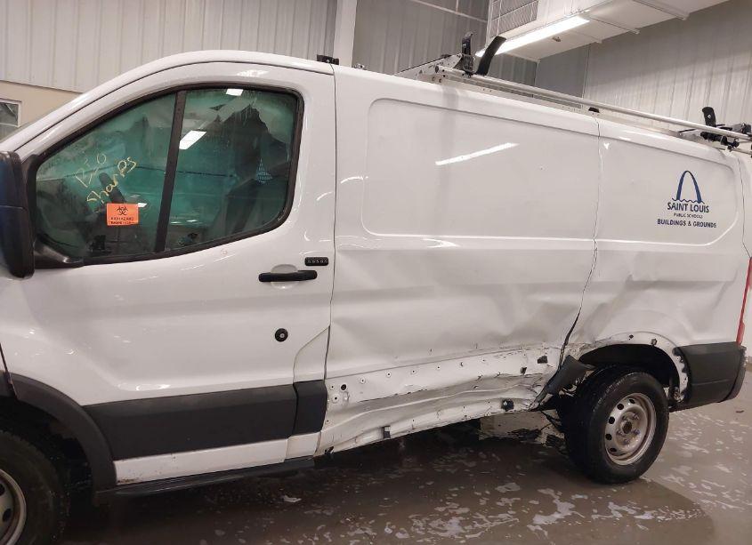 Photo 6 of 2017 Ford Transit-250 N/A (VIN 1FTYR1ZM7HKA35221)