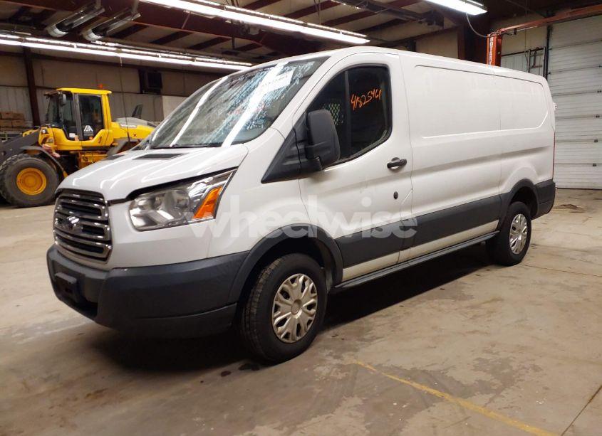 Photo 2 of 2018 Ford Transit-250 (VIN 1FTYR1ZM7JKA98468)