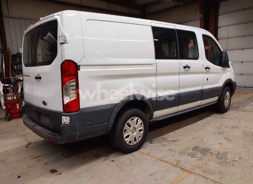 Photo 4 of 2018 Ford Transit-250 (VIN 1FTYR1ZM7JKA98468)