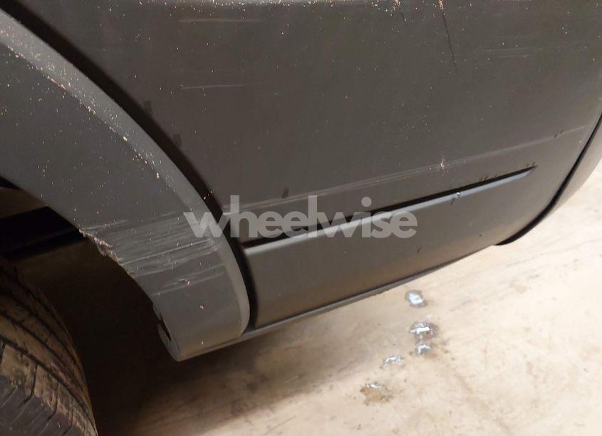 Photo 6 of 2018 Ford Transit-250 (VIN 1FTYR1ZM7JKA98468)