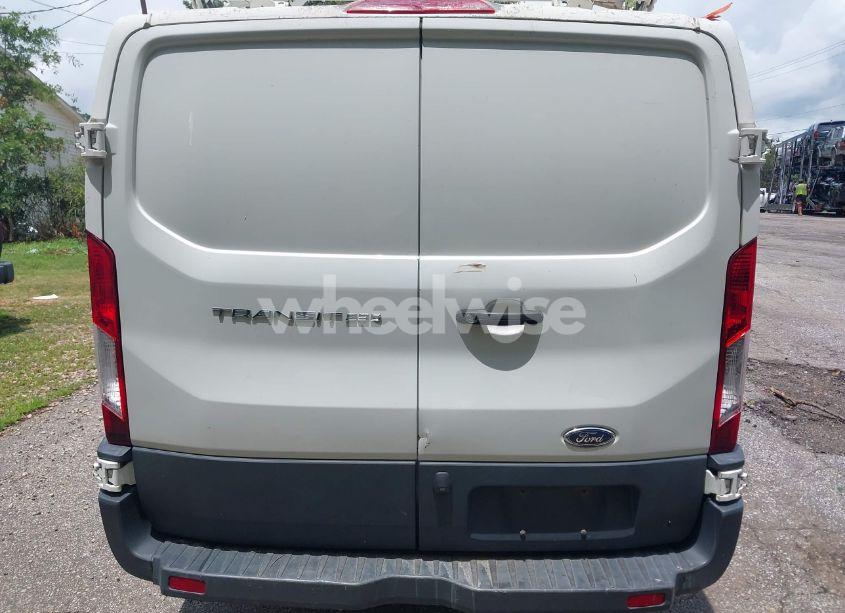 Photo 17 of 2018 Ford Transit-250 (VIN 1FTYR1ZM8JKA50770)