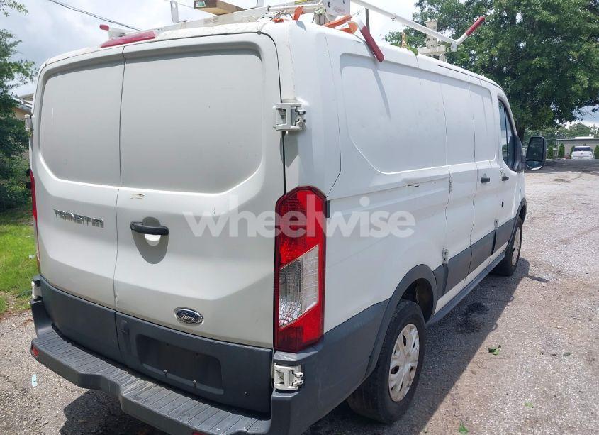 Photo 4 of 2018 Ford Transit-250 (VIN 1FTYR1ZM8JKA50770)