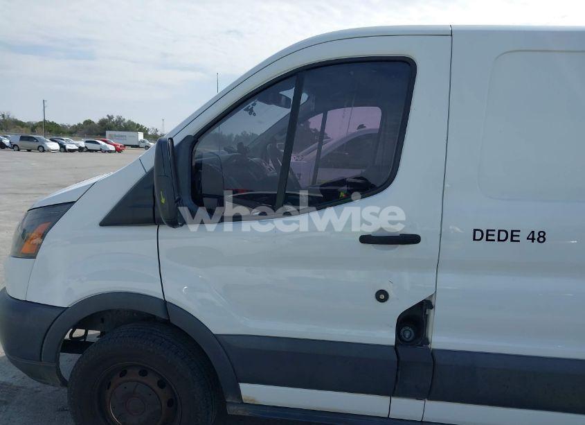 Photo 14 of 2017 Ford Transit-250 N/A (VIN 1FTYR1ZM9HKB14776)