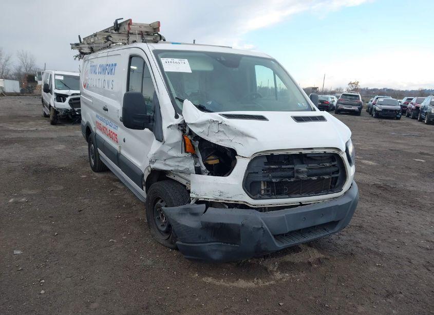 2018 Ford Transit-250 (VIN 1FTYR1ZM9JKA30690) main photo