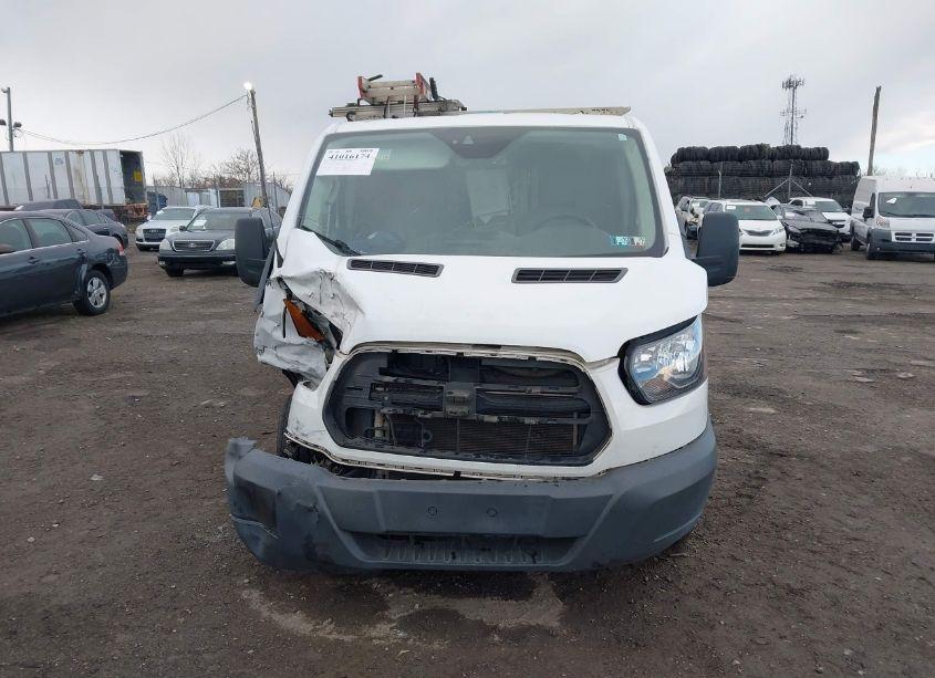 Photo 12 of 2018 Ford Transit-250 (VIN 1FTYR1ZM9JKA30690)