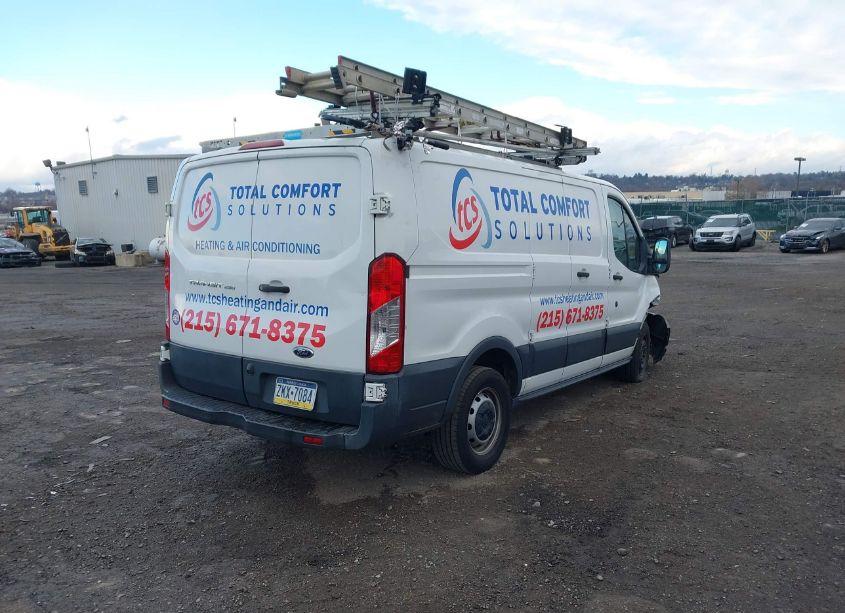 Photo 4 of 2018 Ford Transit-250 (VIN 1FTYR1ZM9JKA30690)