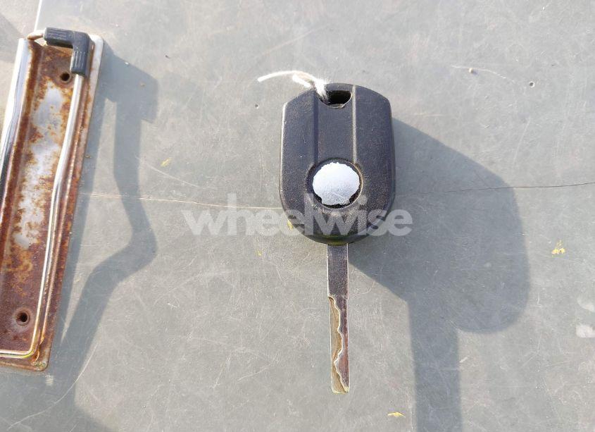 Photo 11 of 2018 Ford Transit-250 (VIN 1FTYR1ZM9JKA79646)