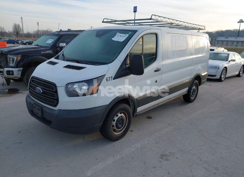 Photo 2 of 2018 Ford Transit-250 (VIN 1FTYR1ZM9JKA79646)