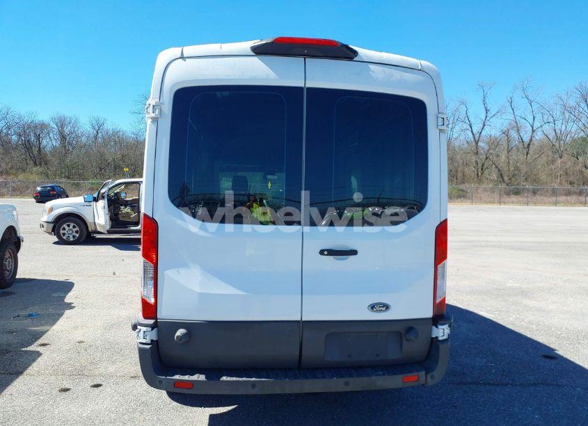 Photo 16 of 2018 Ford Transit-250 (VIN 1FTYR2CG4JKA15216)