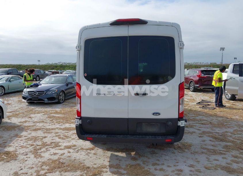 Photo 16 of 2019 Ford Transit-250 (VIN 1FTYR2CM0KKB53830)