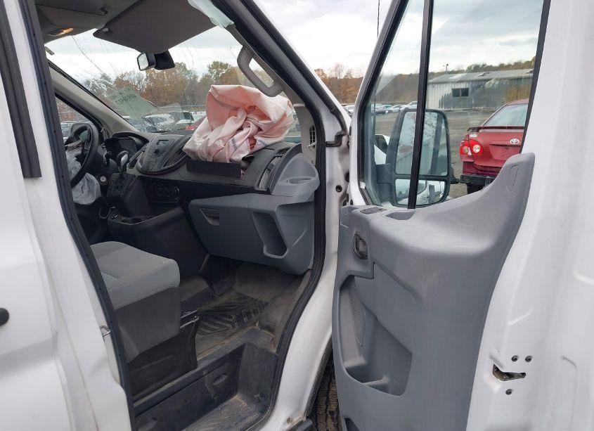 Photo 5 of 2017 Ford Transit-250 (VIN 1FTYR2CM1HKB06542)