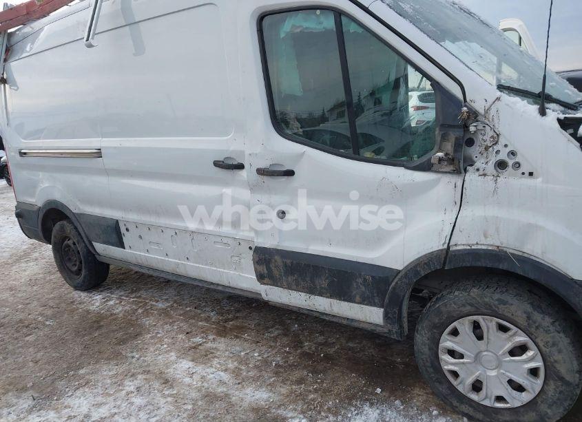 Photo 6 of 2019 Ford Transit-250 (VIN 1FTYR2CM1KKA39481)