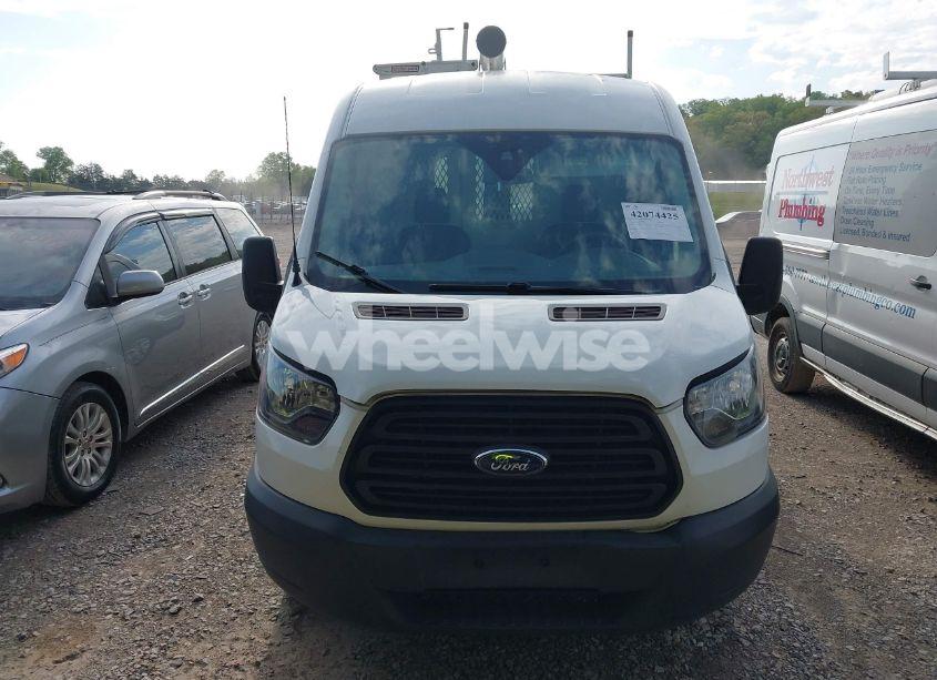 Photo 6 of 2019 Ford Transit-250 (VIN 1FTYR2CM1KKA87353)