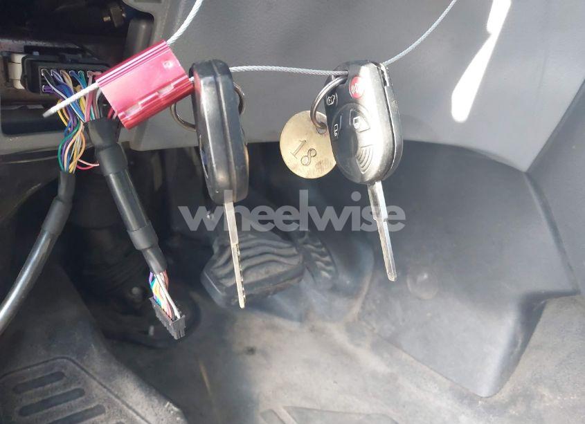 Photo 10 of 2017 Ford Transit-250 (VIN 1FTYR2CM2HKA70781)