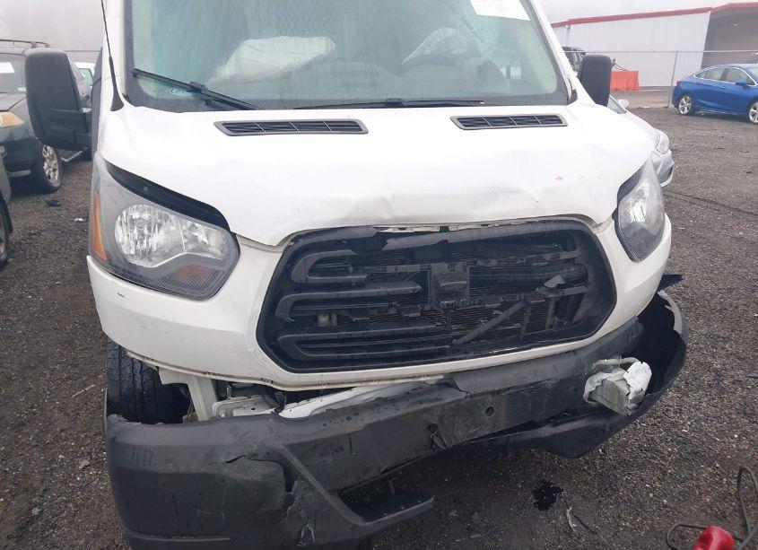 Photo 6 of 2019 Ford Transit-250 (VIN 1FTYR2CM2KKB88479)