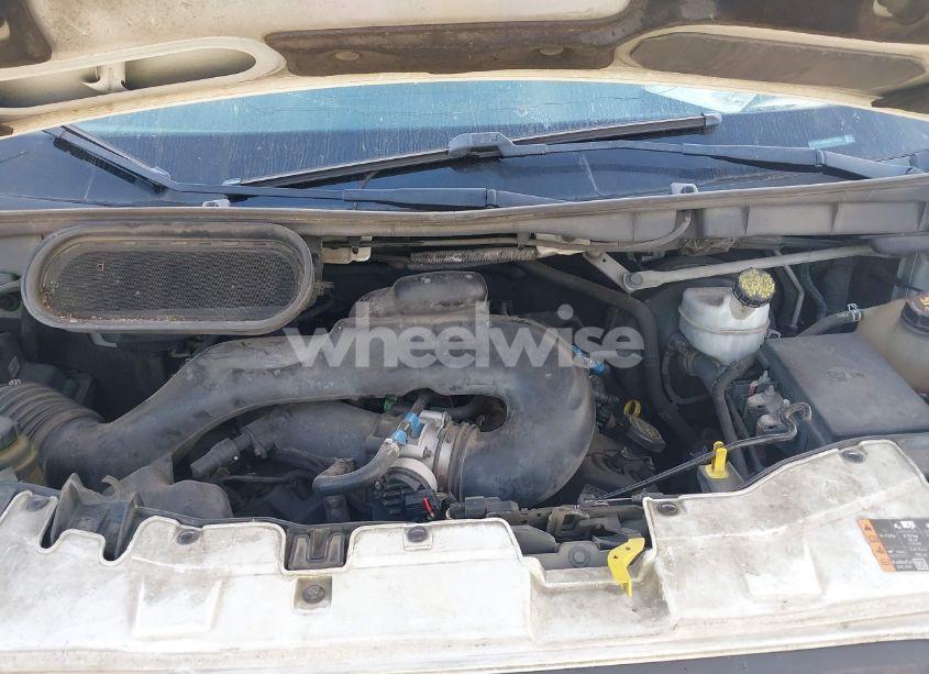 Photo 10 of 2018 Ford Transit-250 (VIN 1FTYR2CM3JKA19554)