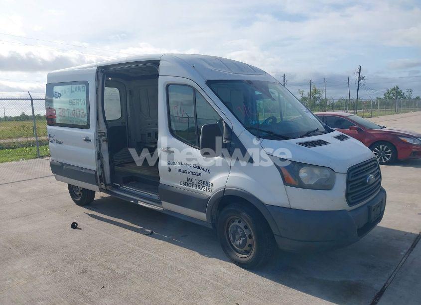 Photo 13 of 2018 Ford Transit-250 (VIN 1FTYR2CM3JKA19554)