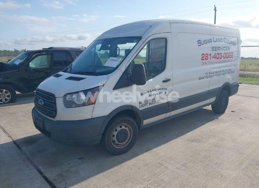 Photo 2 of 2018 Ford Transit-250 (VIN 1FTYR2CM3JKA19554)
