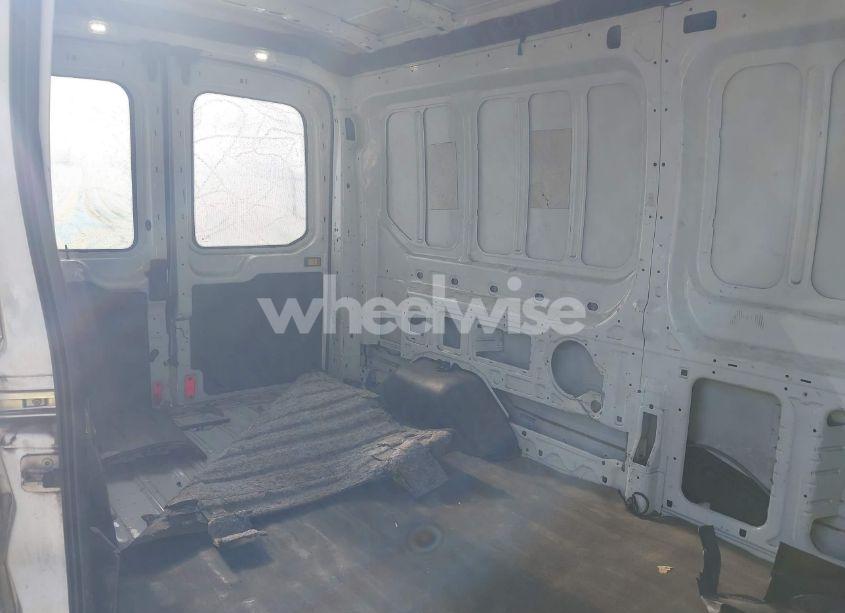 Photo 8 of 2018 Ford Transit-250 (VIN 1FTYR2CM3JKA19554)