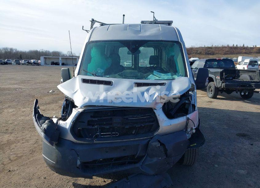 Photo 12 of 2018 Ford Transit-250 (VIN 1FTYR2CM3JKA40811)