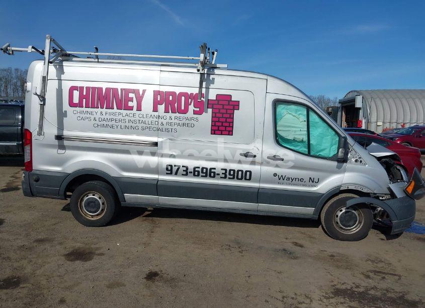 Photo 13 of 2018 Ford Transit-250 (VIN 1FTYR2CM3JKA40811)