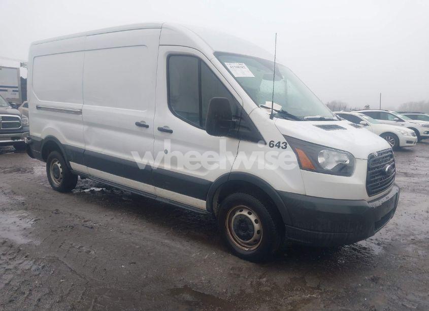 2018 Ford Transit-250 (VIN 1FTYR2CM3JKB03714) main photo