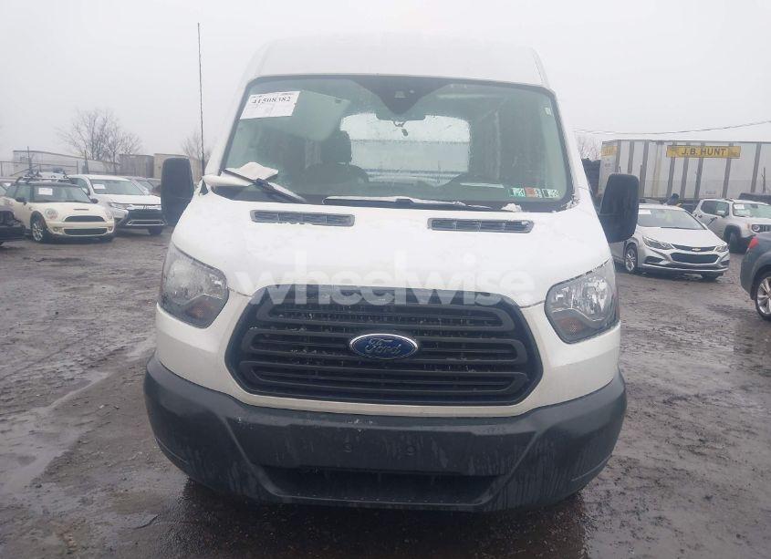 Photo 11 of 2018 Ford Transit-250 (VIN 1FTYR2CM3JKB03714)