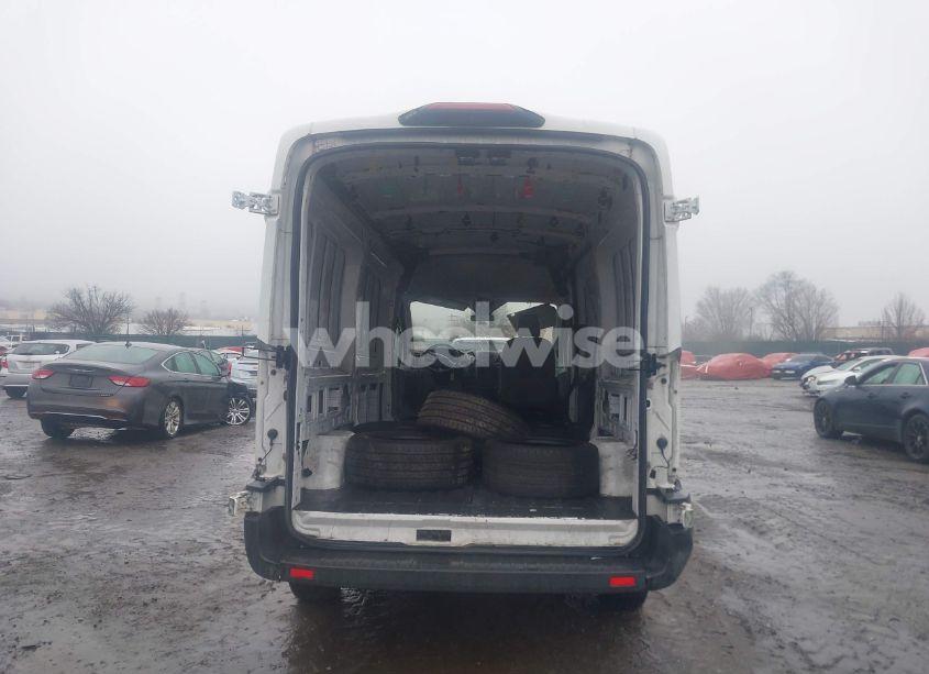 Photo 6 of 2018 Ford Transit-250 (VIN 1FTYR2CM3JKB03714)