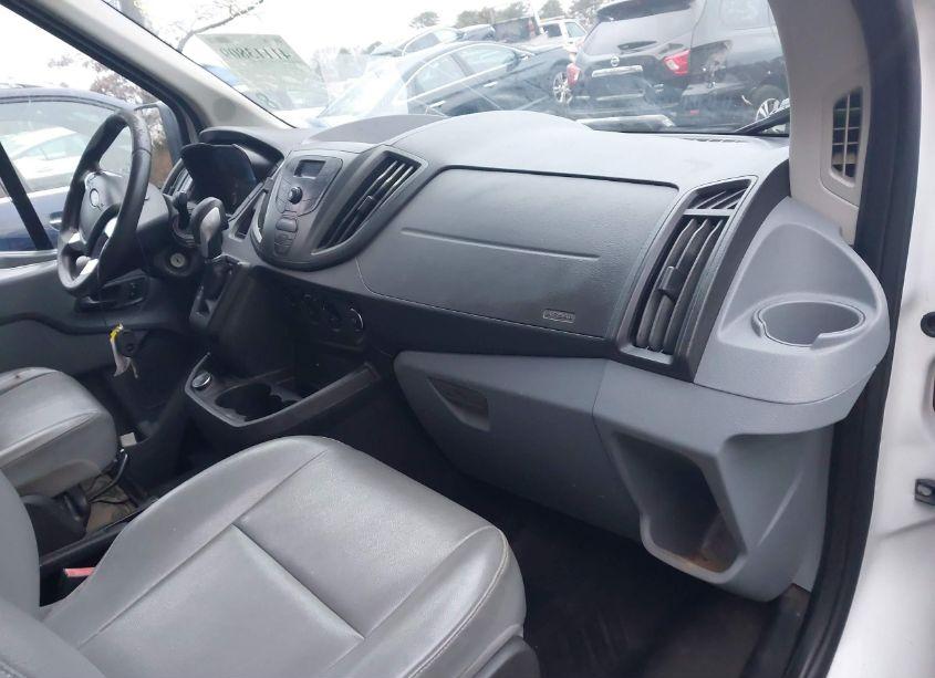 Photo 5 of 2019 Ford Transit-250 (VIN 1FTYR2CM3KKA74863)